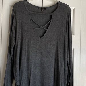 Women's Rags to Riches Top Long Sleeve Gray V-Neck Form Fitting Size XL